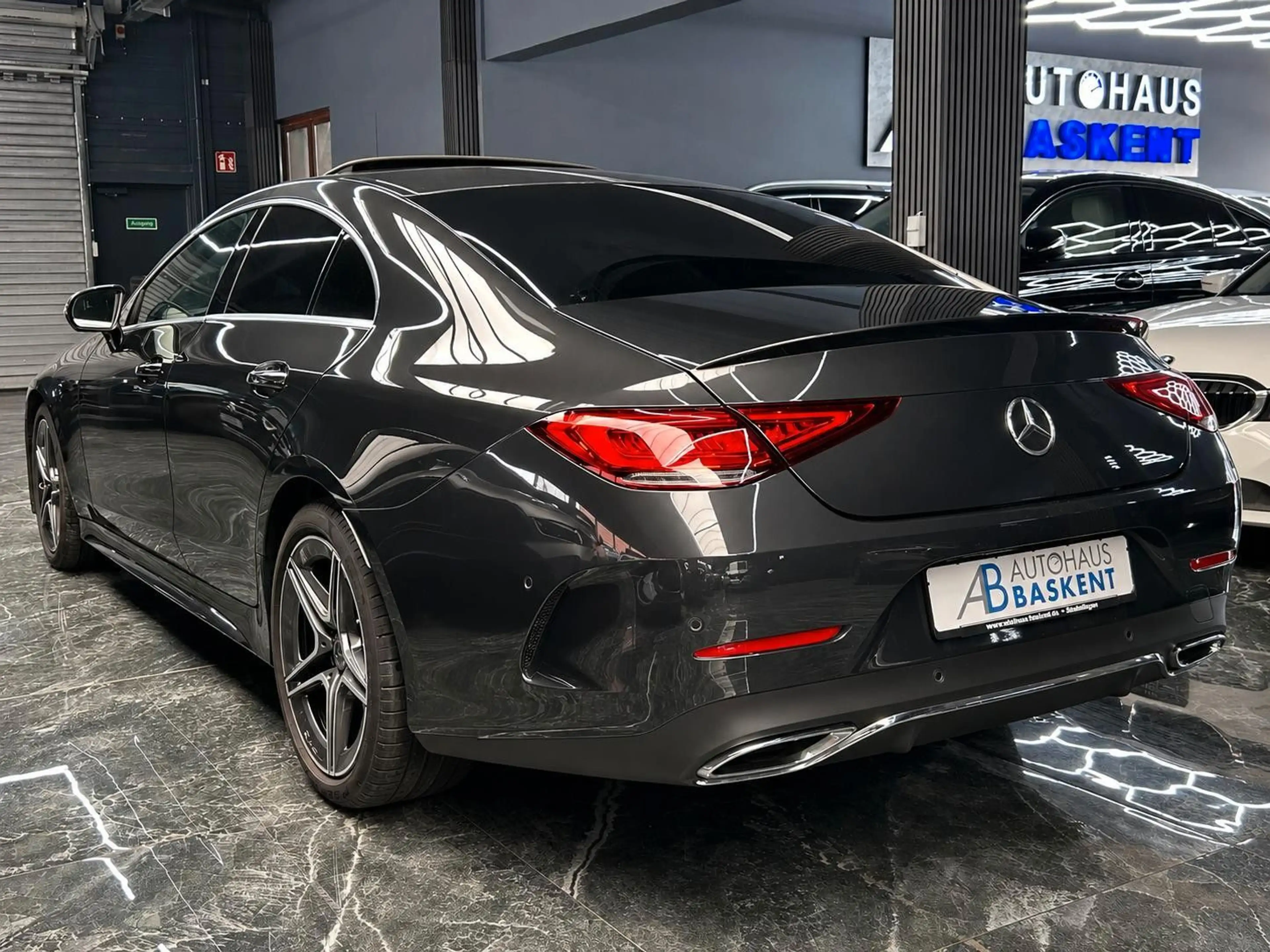 Mercedes-Benz CLS 220 d AMG LINE*360 KAMERA*LED*SCHIEBEDACH* — photo 8