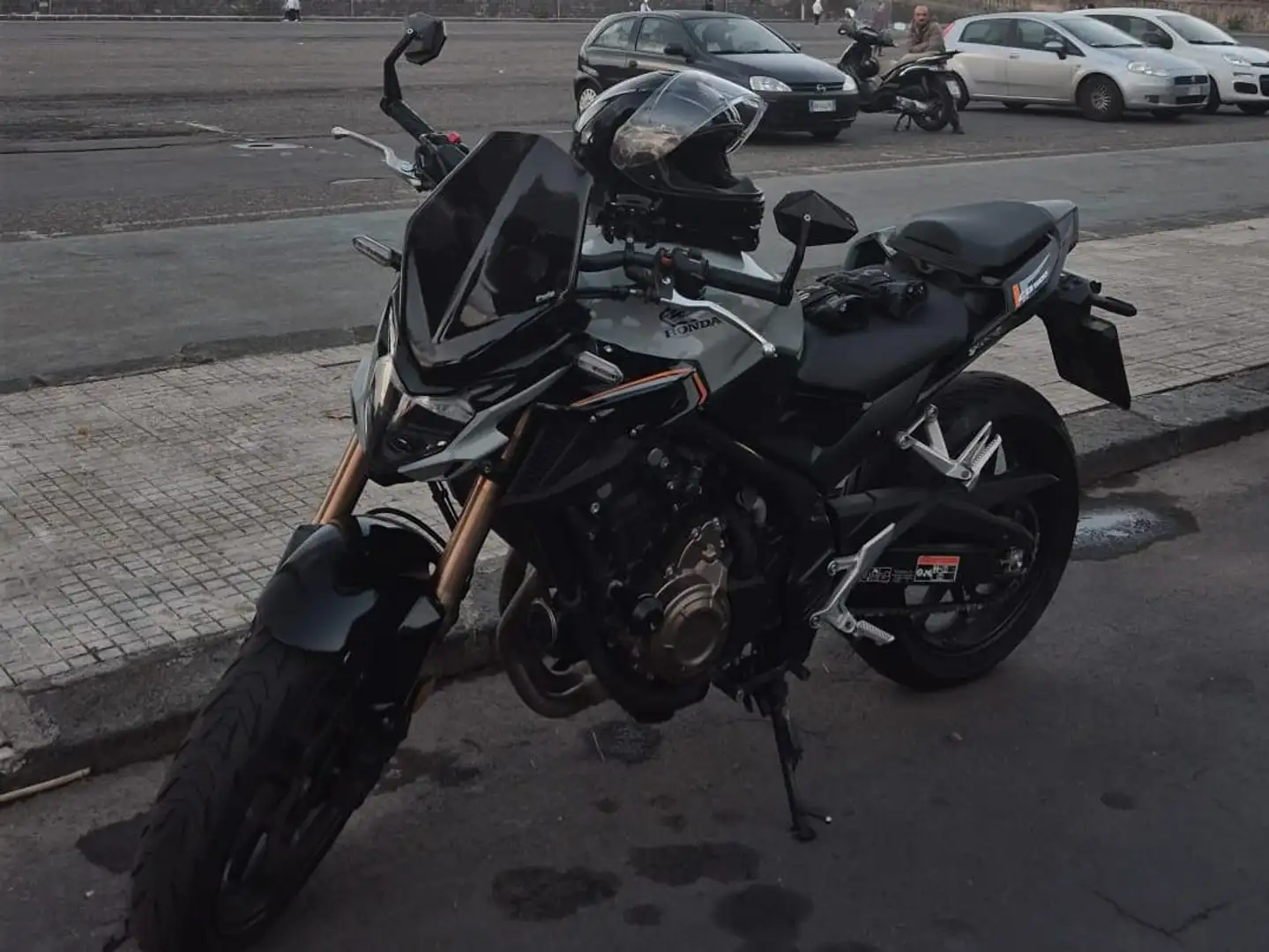 Honda CBF 500 Unica versione (MY 2023) Gris - 1