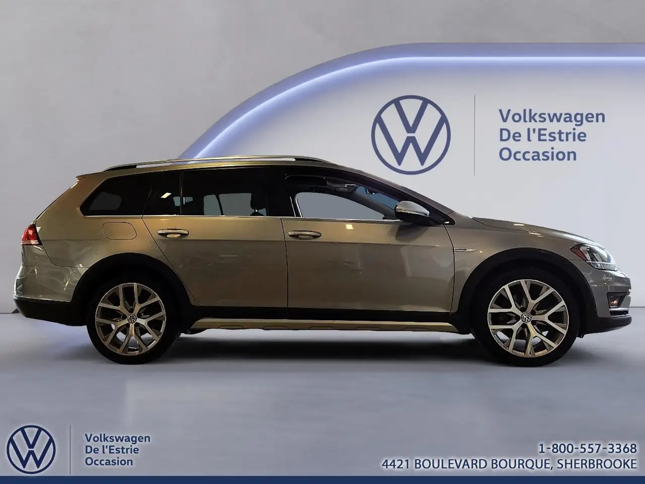 Volkswagen Golf photo Volkswagen Golf