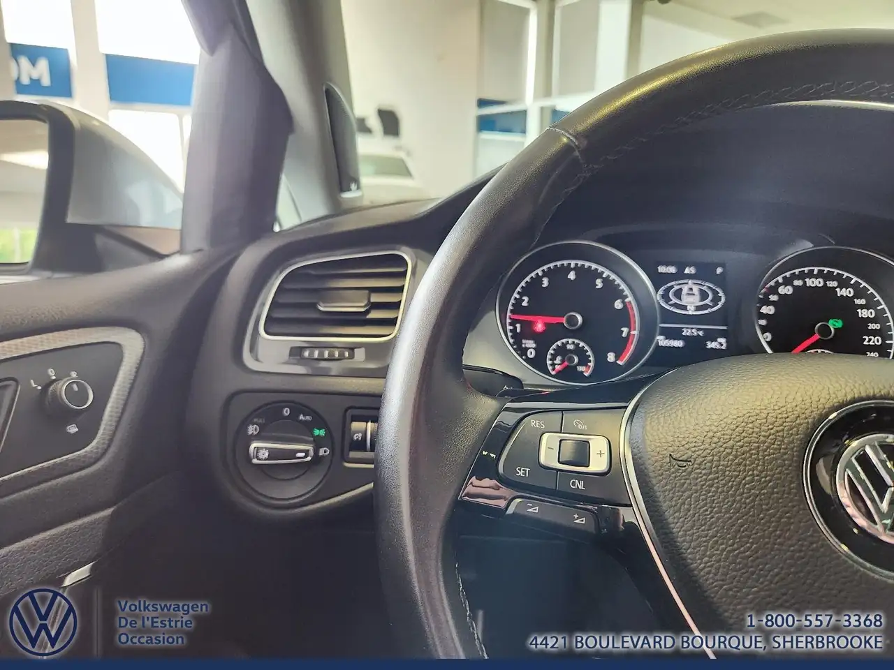 Volkswagen Golf photo Volkswagen Golf