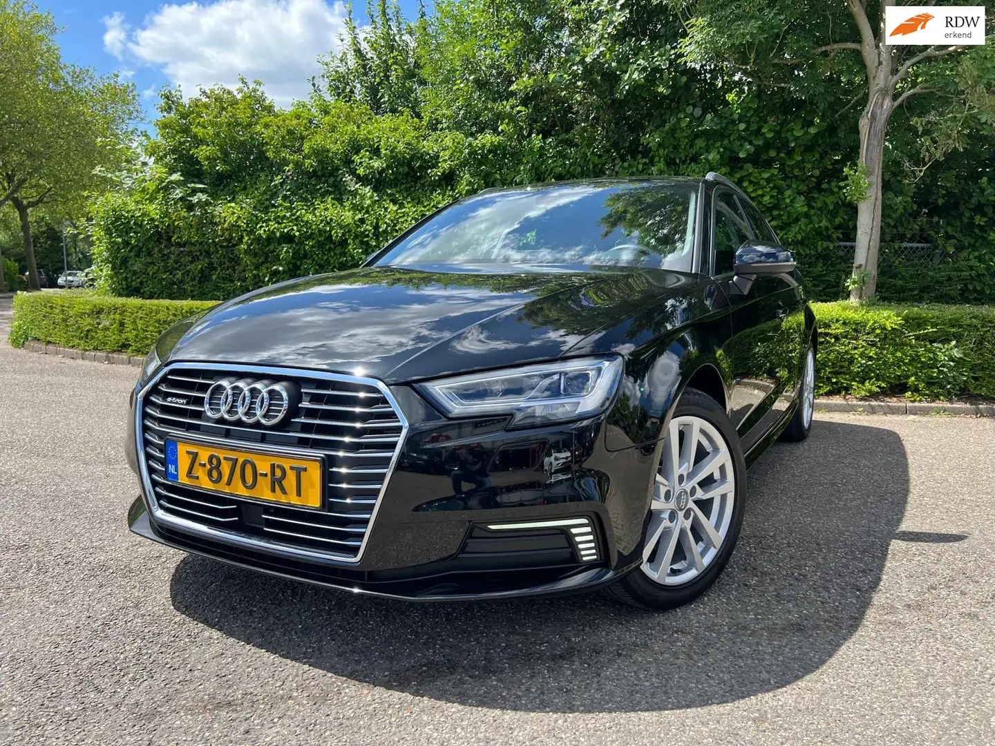 Audi A3 Sportback 40 e-tron Advance Sport Plug In Hybrid , Schwarz - 1