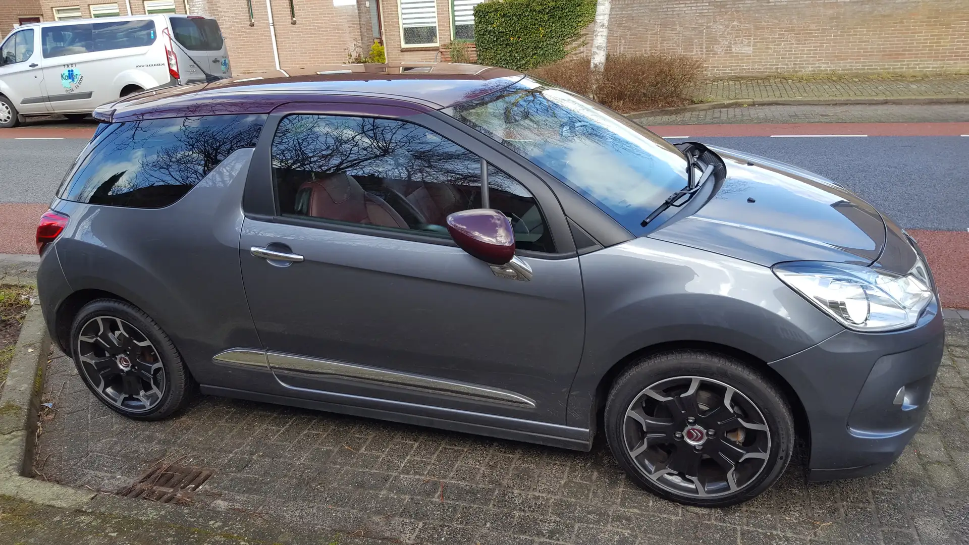 Citroen DS3 DS3 1.6 THP Sport Chic Grijs - 1
