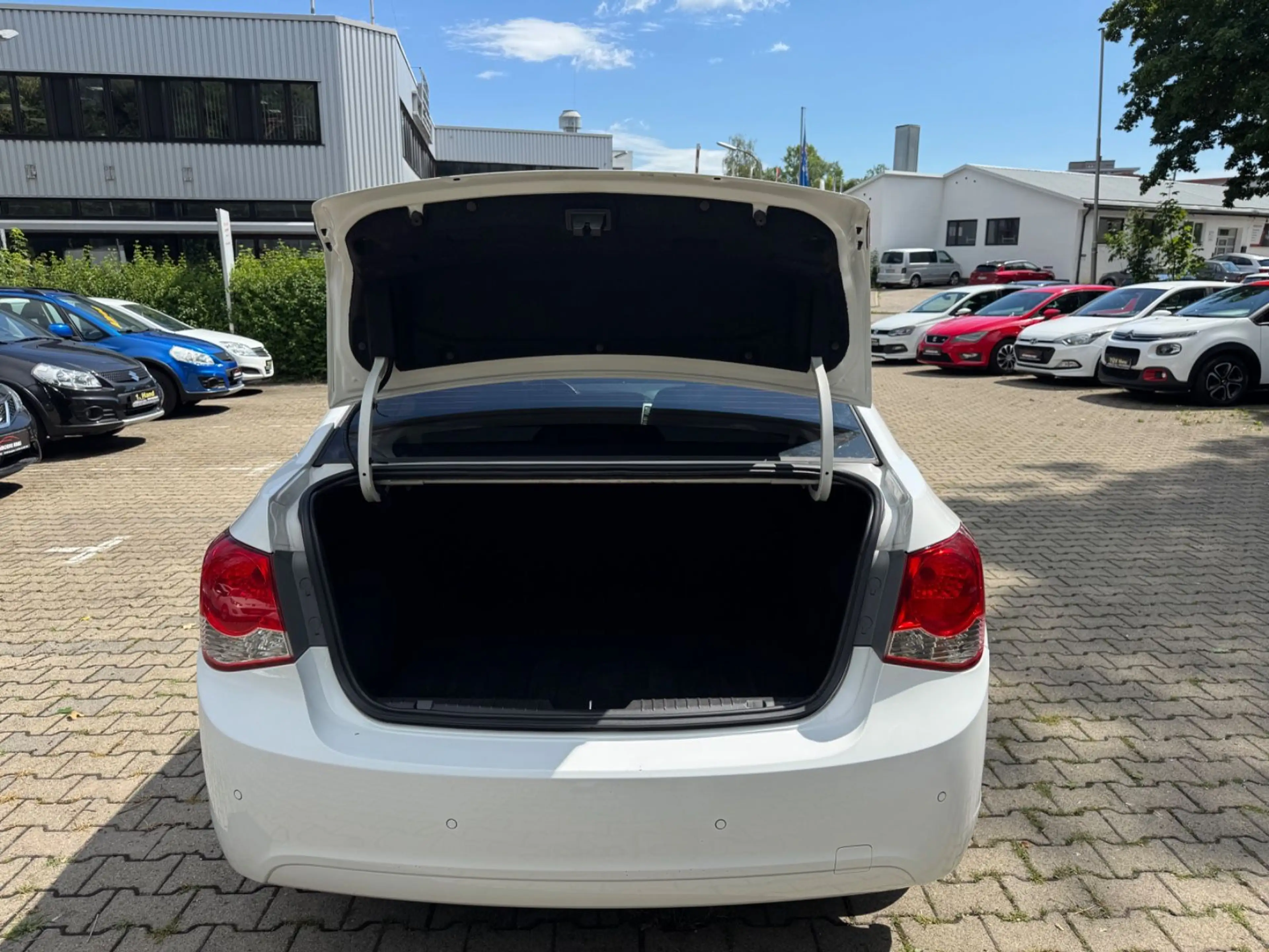 Chevrolet Cruze 2.0 120 kW D KAT LTZ Tüvneu 1hand leder — photo 13