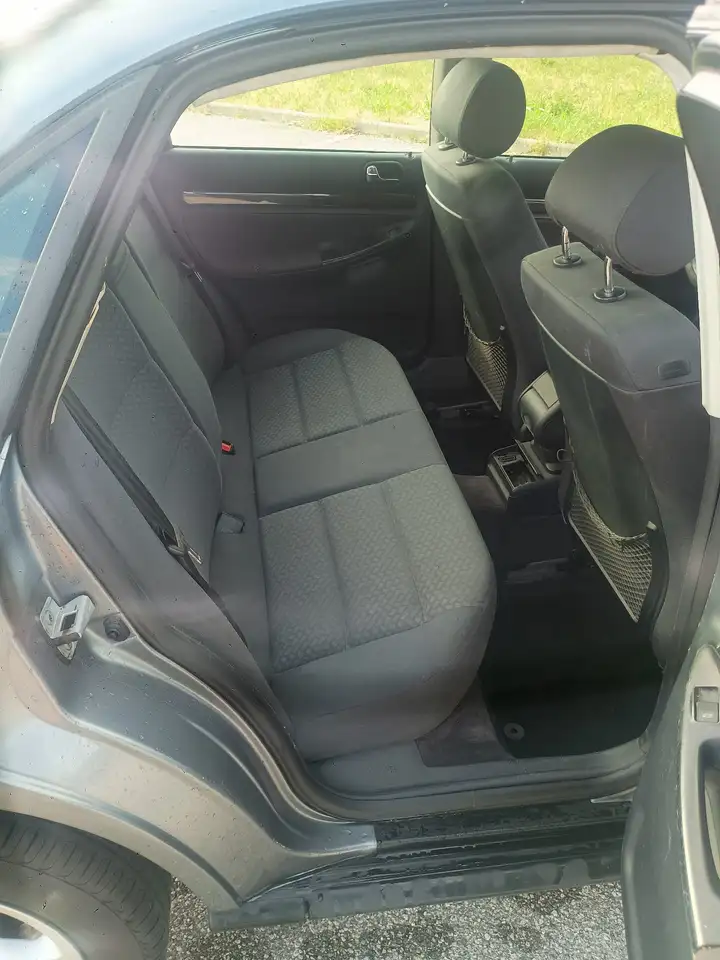 Audi A4 1.8 auto, foto 6