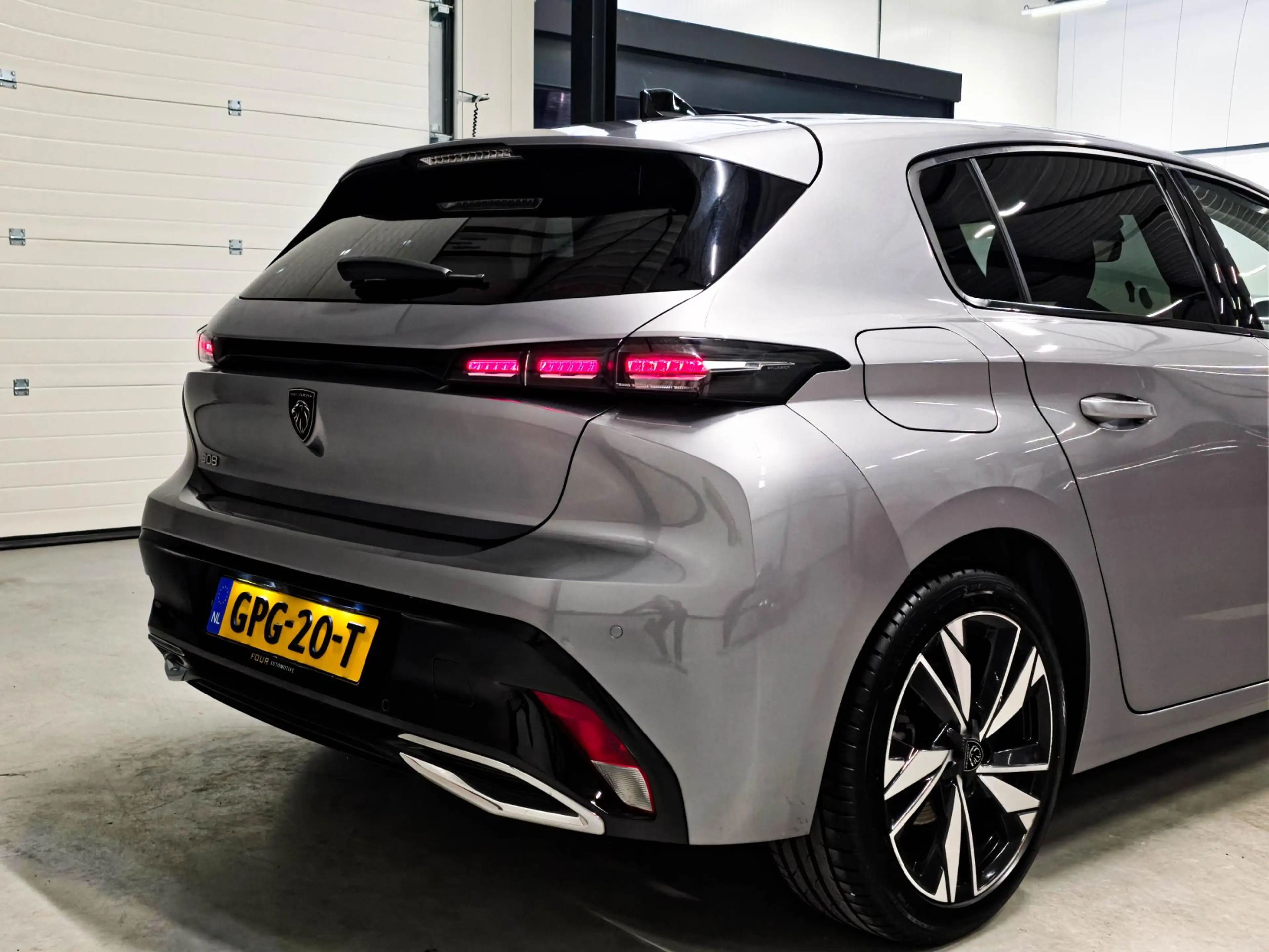 Peugeot 308 1.2 PureTech Allure | Nieuwe RIEM! | Camera | Stoe — photo 14