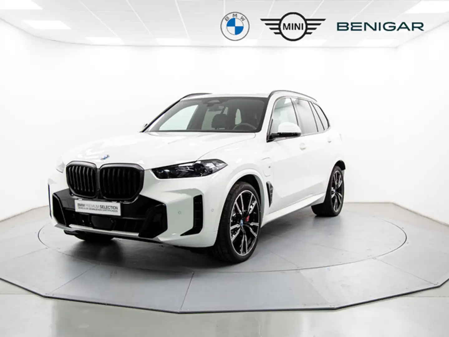 BMW X5 xDrive 50e xLine Blanc - 1