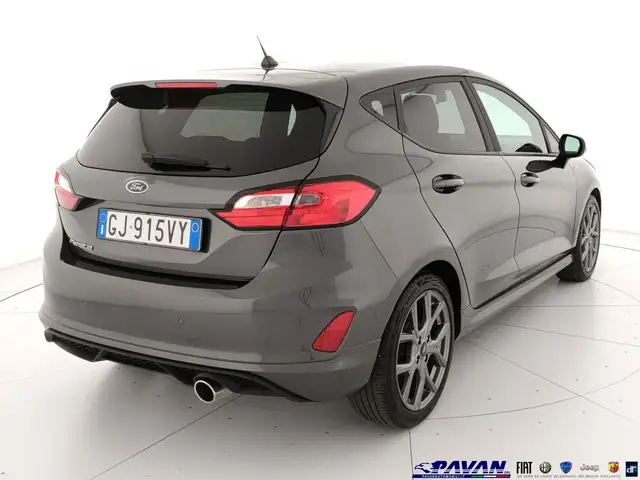 Ford Fiesta view 5