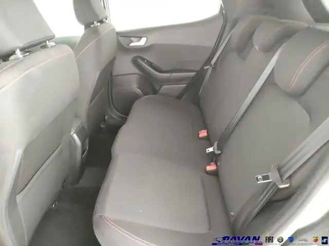 Ford Fiesta view 14