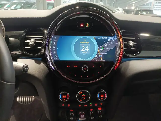 Mini Convertible view 12