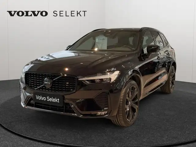 Volvo XC60 B5 AWD Black Edition / Essence