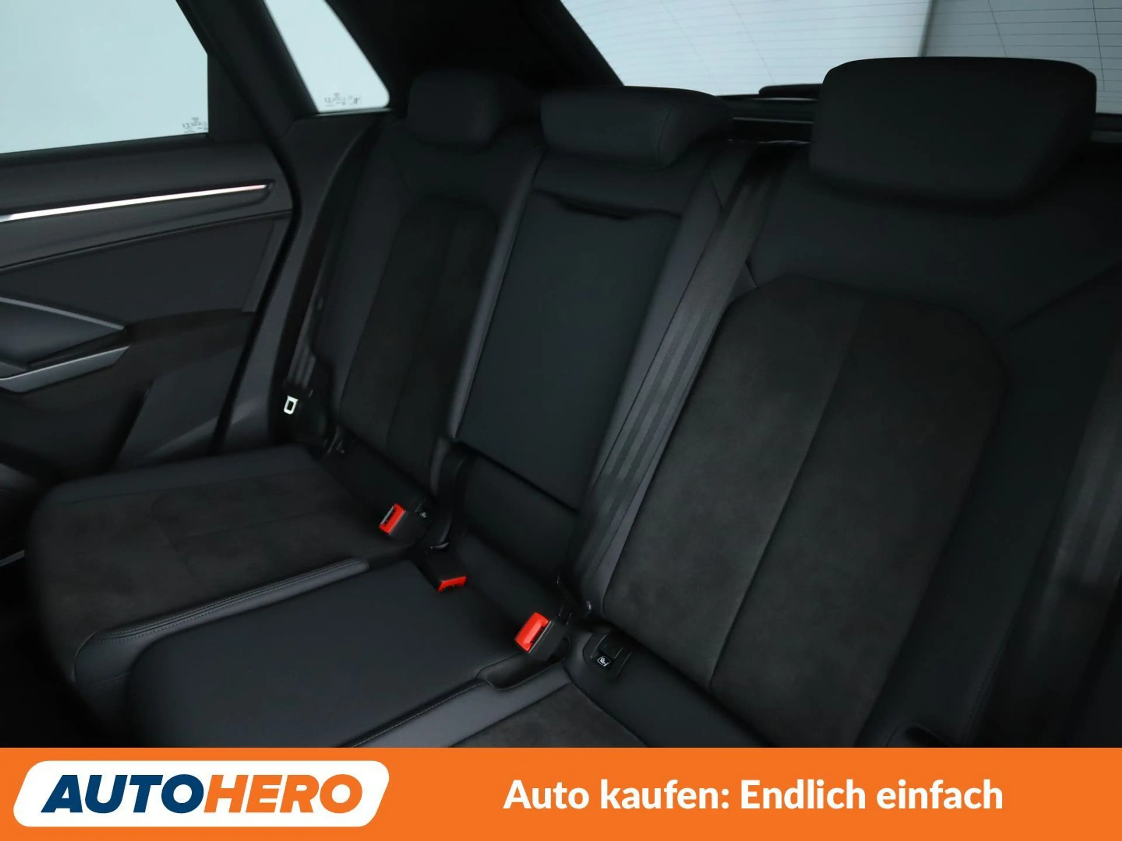 Audi RS Q3 2.5 TFSI quattro Aut.*NAVI*LED*ACC*360* — photo 14