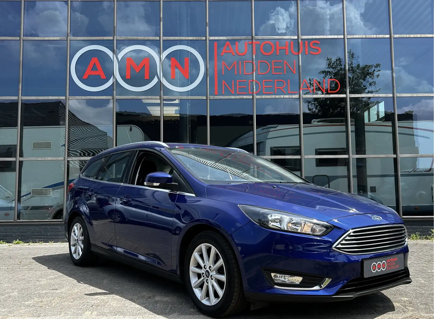 Ford Focus Wagon 1.0 Titanium Cruisectr,Navi,Stoelverwarming, Blue - 2