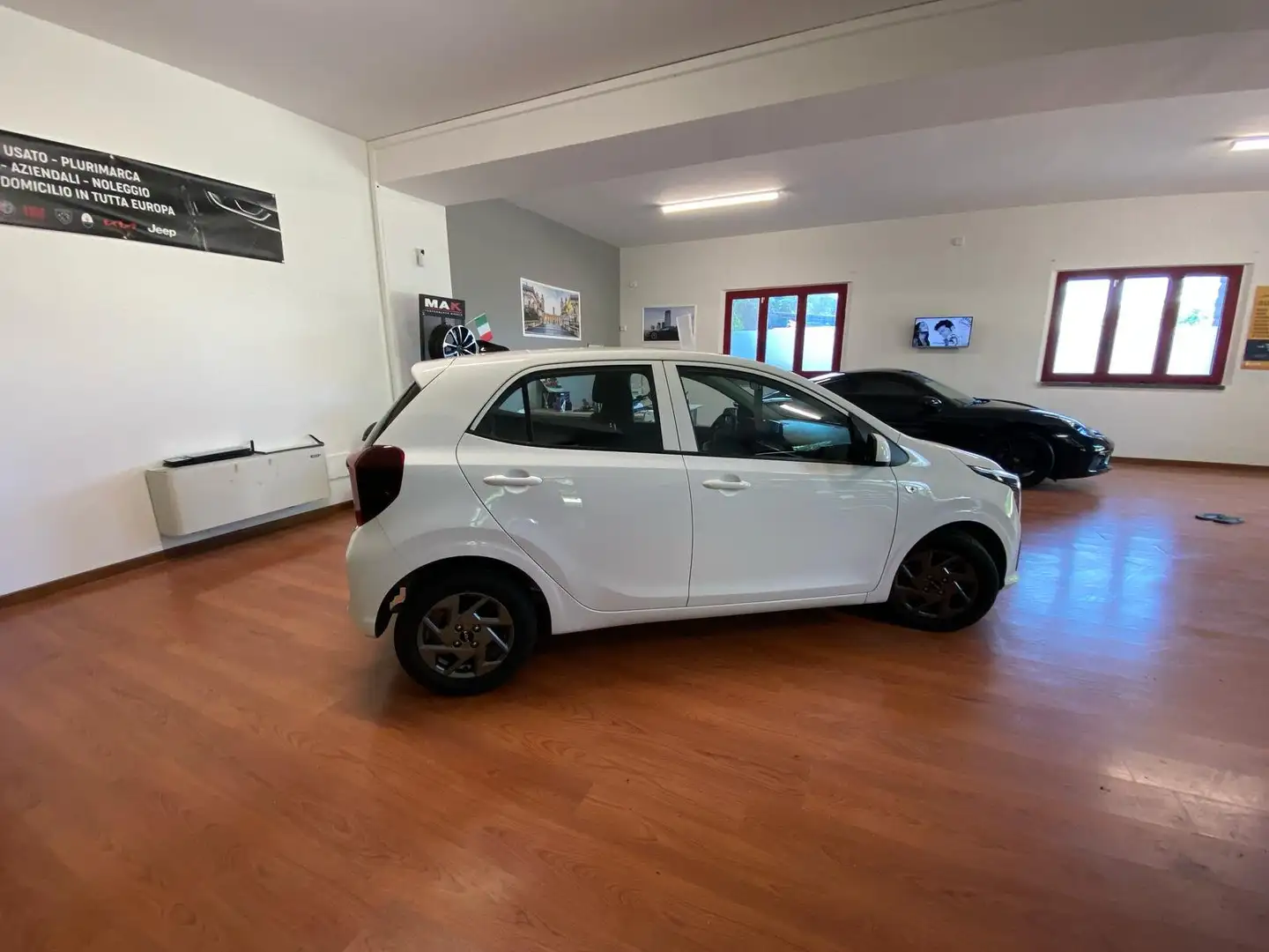 Kia Picanto Picanto 1.0 mpi GT Line amt Bianco - 2