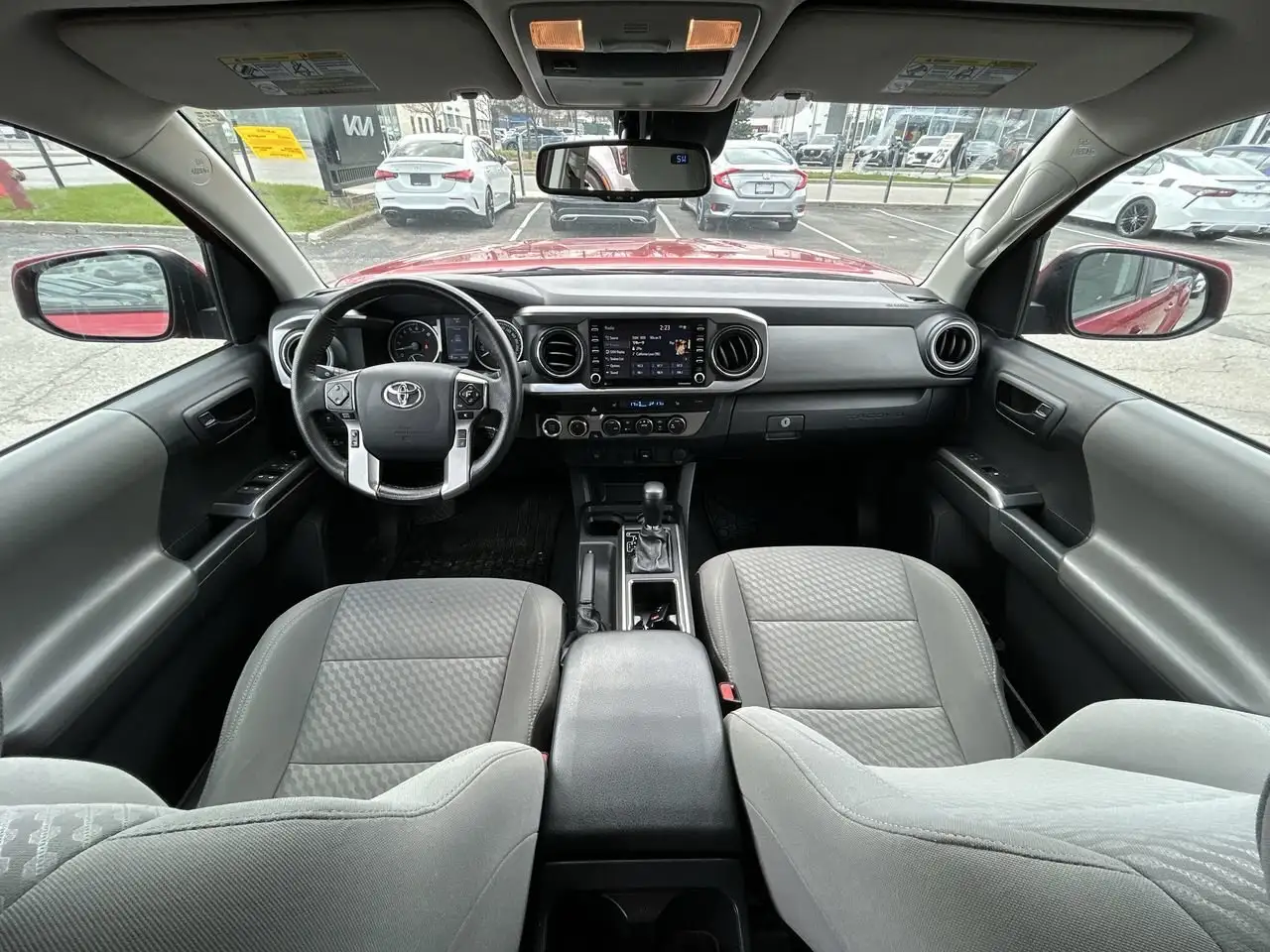 Toyota Tacoma снимка Toyota Tacoma