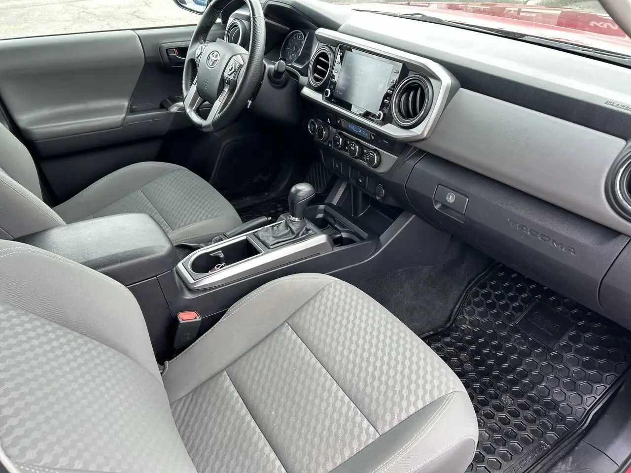 Toyota Tacoma снимка Toyota Tacoma