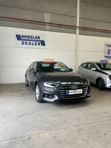 Audi A4 Deportivo Automático de 4 Puertas