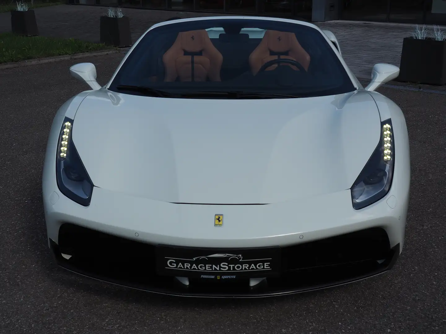 Ferrari 488 488 Spider * Carbon-Racing Seats * Nur 14.000 km * Weiß - 2
