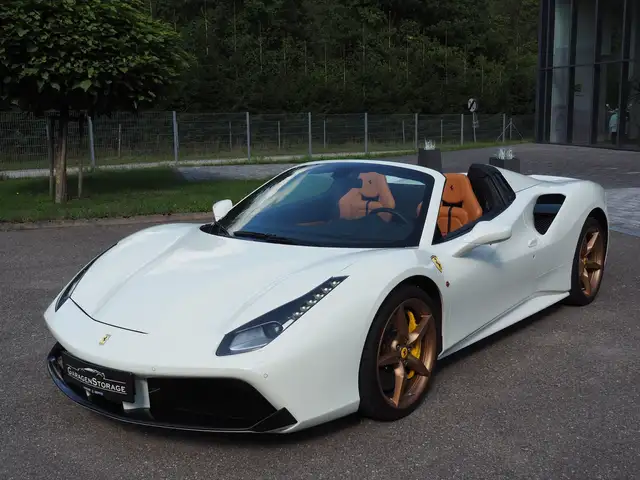 Ferrari 488 488 Spider * Carbon-Racing Seats * Nur 14.000 km *