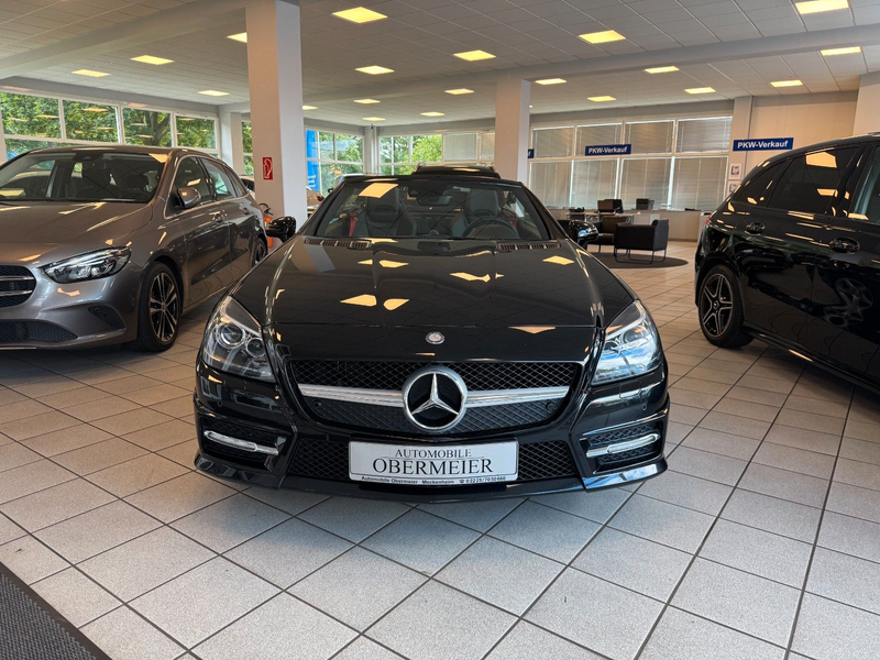 Mercedes-Benz SLK 200 AMG 7G-Tr Xenon Airscarf Ambiente Comand — photo 3