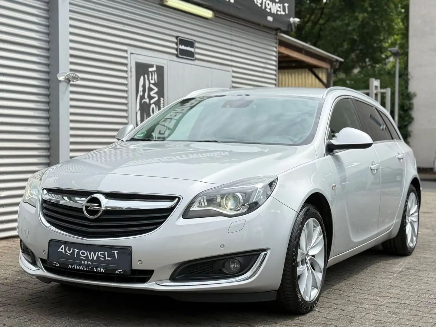 Opel Insignia A 2.0 CDTi Innovation *AUTOM*LED*NAVI* Silber - 2