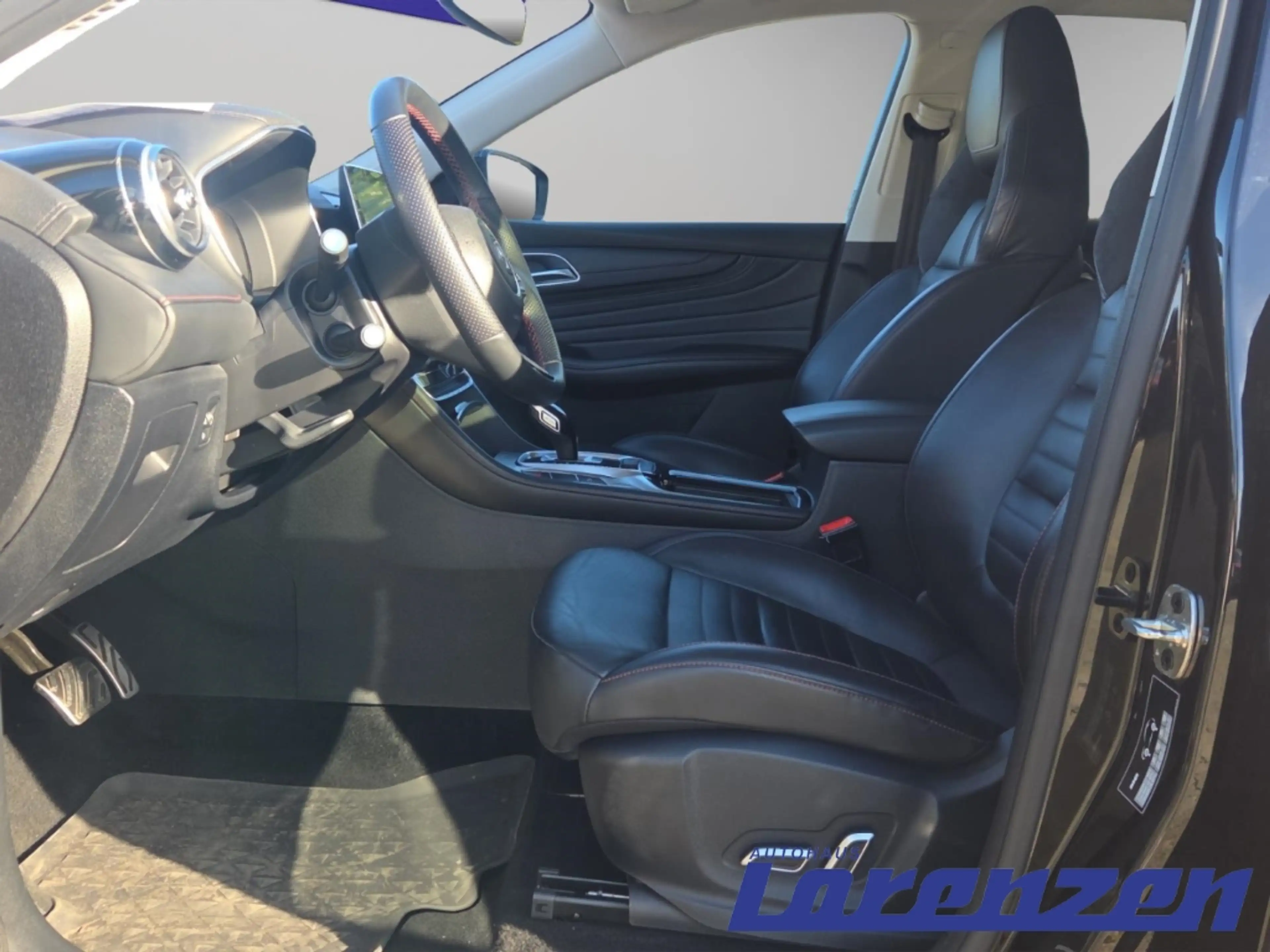 MG HS Luxury 1.5 DCT 2WD Lux Sunroof El. Panodach Navi D — photo 15