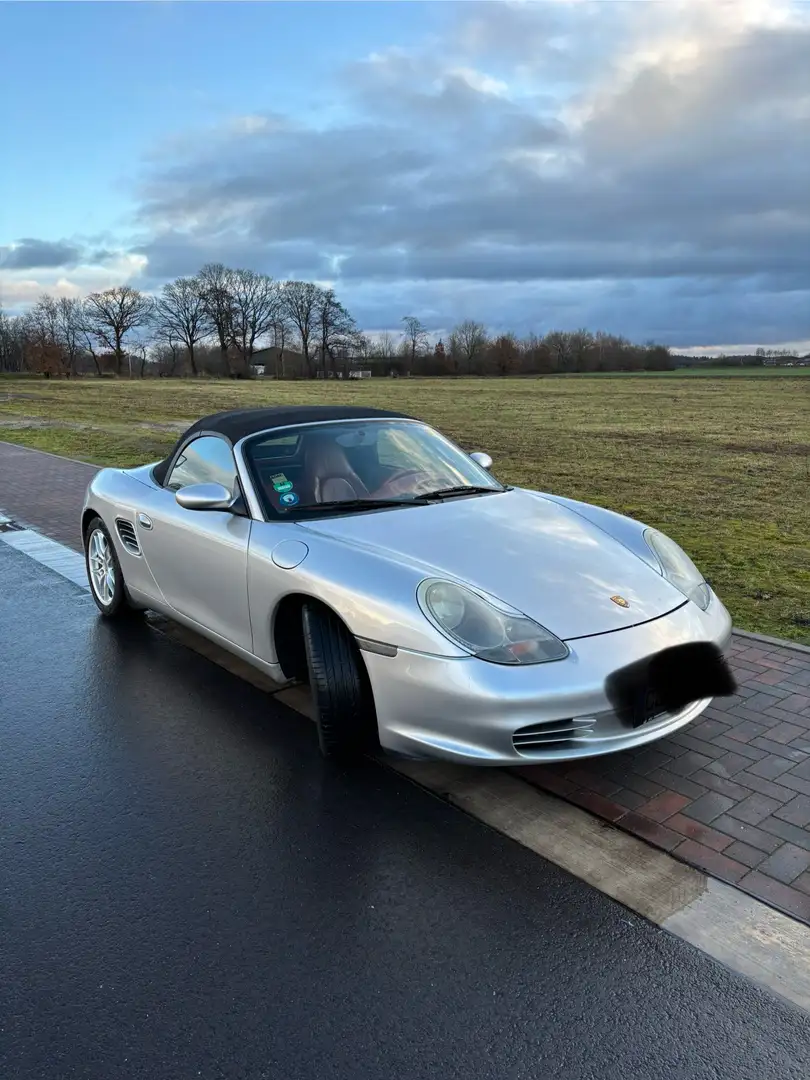 Porsche Boxster - 1