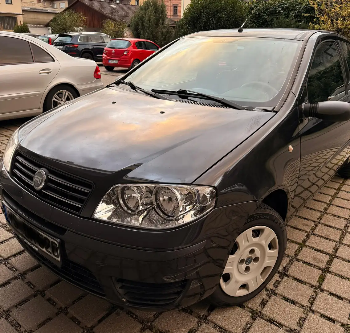 Fiat Punto Punto 3-Türer 1.2 8V Schwarz - 2