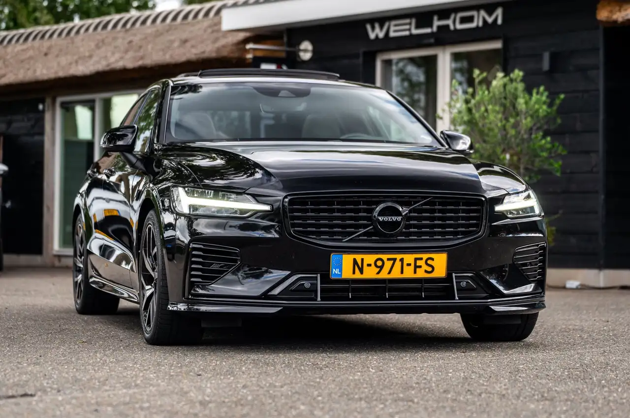 Volvo S60 2.0 Recharge T6 AWD R-Design Panoramadak I Camera, миниатюра 28