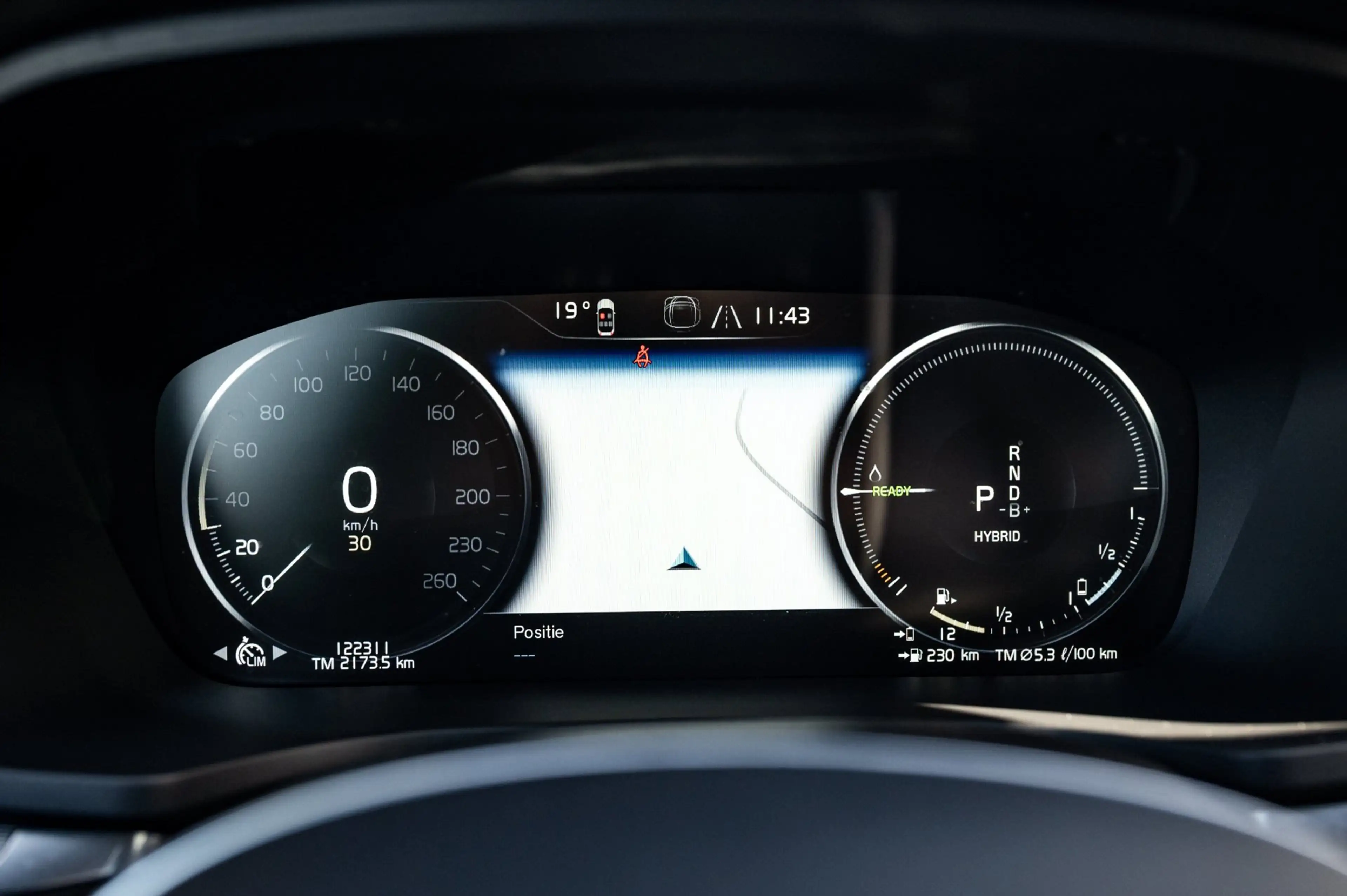 Volvo S60 2.0 Recharge T6 AWD R-Design Panoramadak I Camera — photo 14