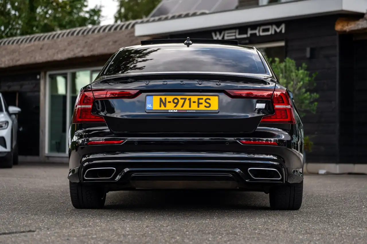 Volvo S60 2.0 Recharge T6 AWD R-Design Panoramadak I Camera, миниатюра 22