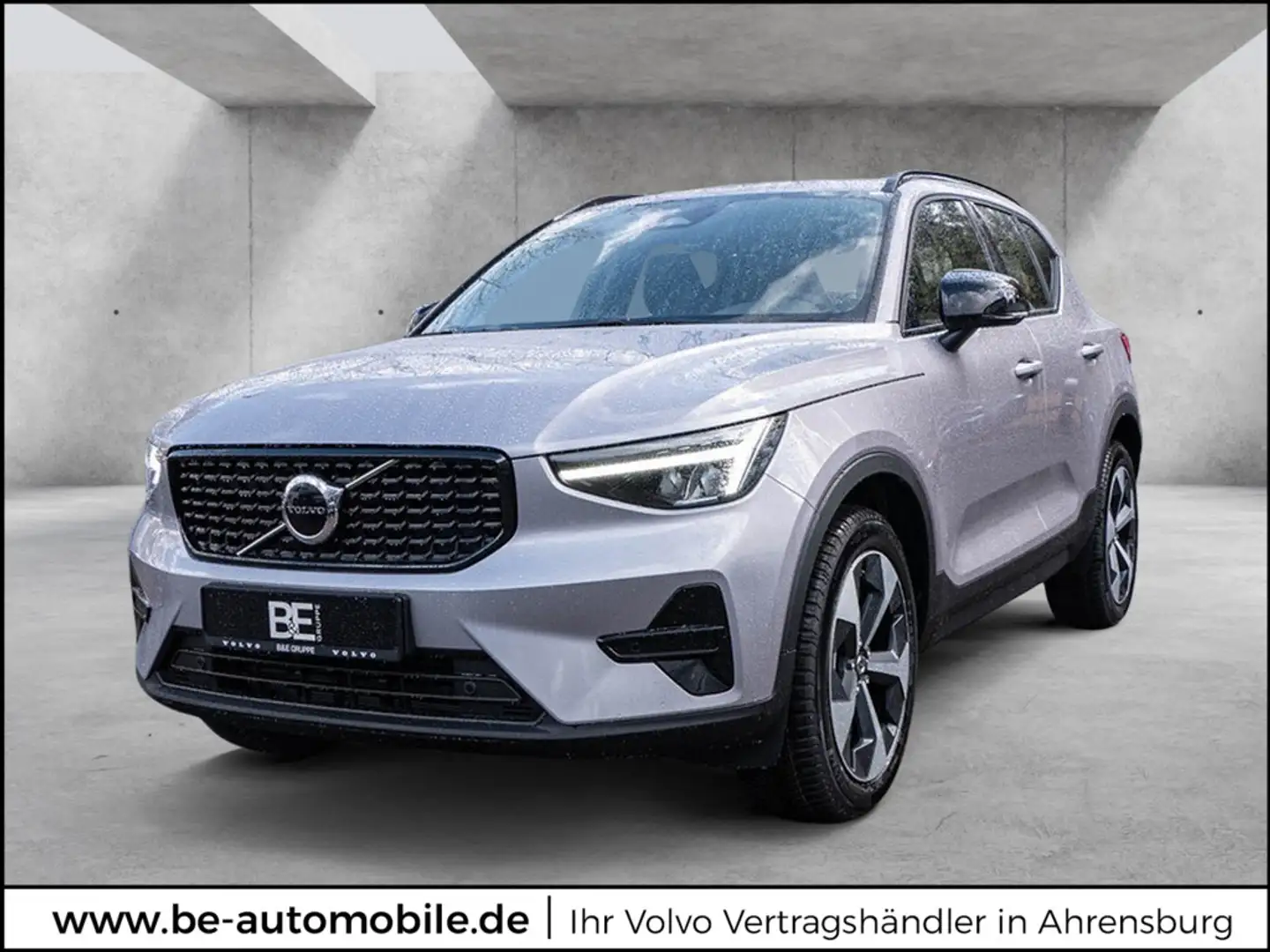 Volvo XC40 B3 Plus Dark *Ganzjahresreifen* Argent - 1
