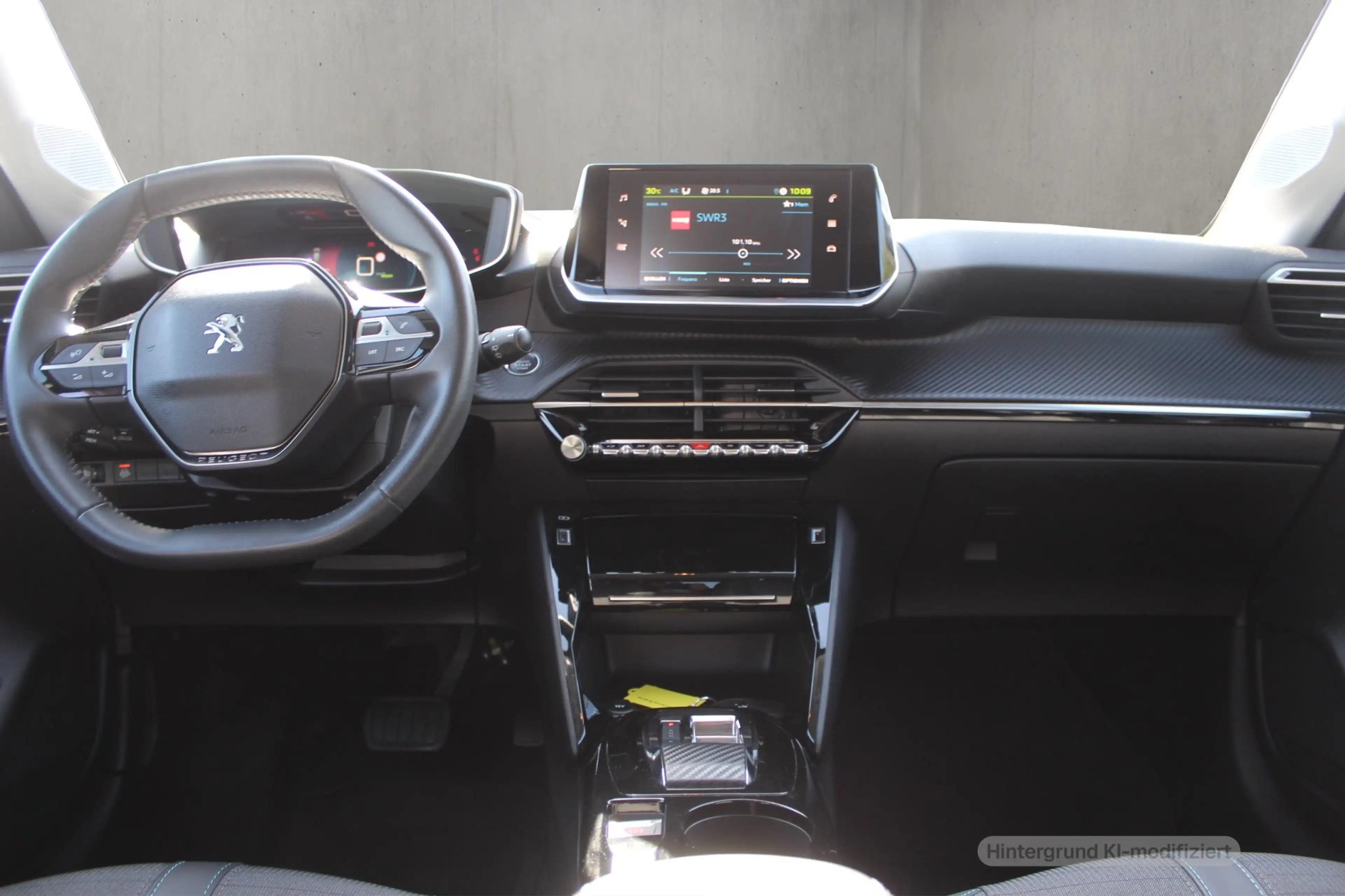 Peugeot e-208 Allure Pack — photo 7