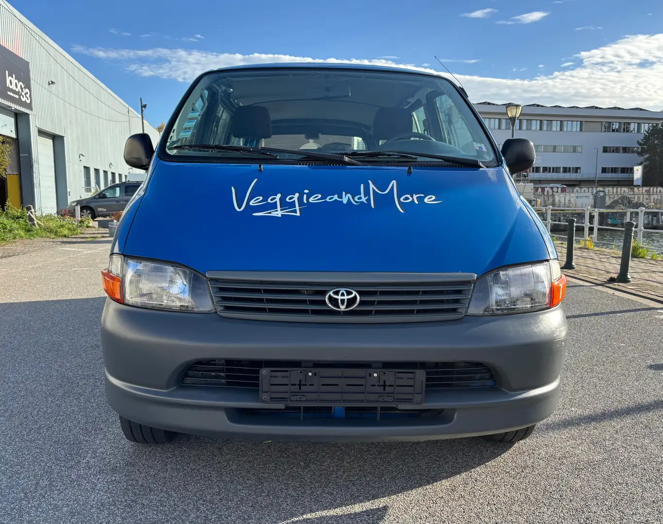 Toyota Hiace D-4D ~ Long shassis ~ Belgium Car ~ CARPASS Bleu - 1