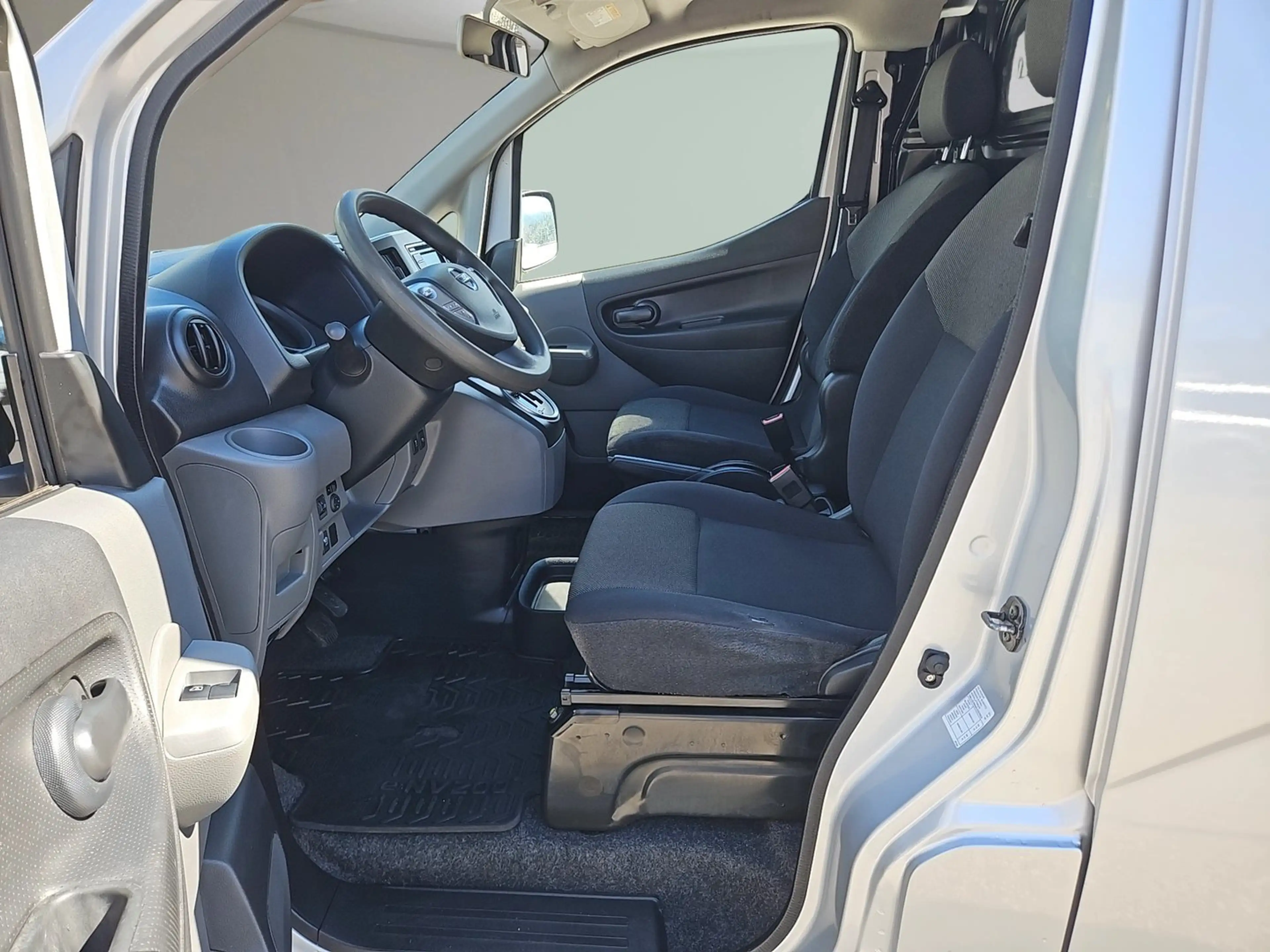 Nissan NV200 Nissan e-NV200 40kWh Comfort (mit Batterie) — photo 7
