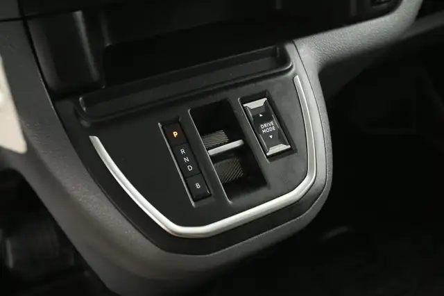 Opel Vivaro-E view 19
