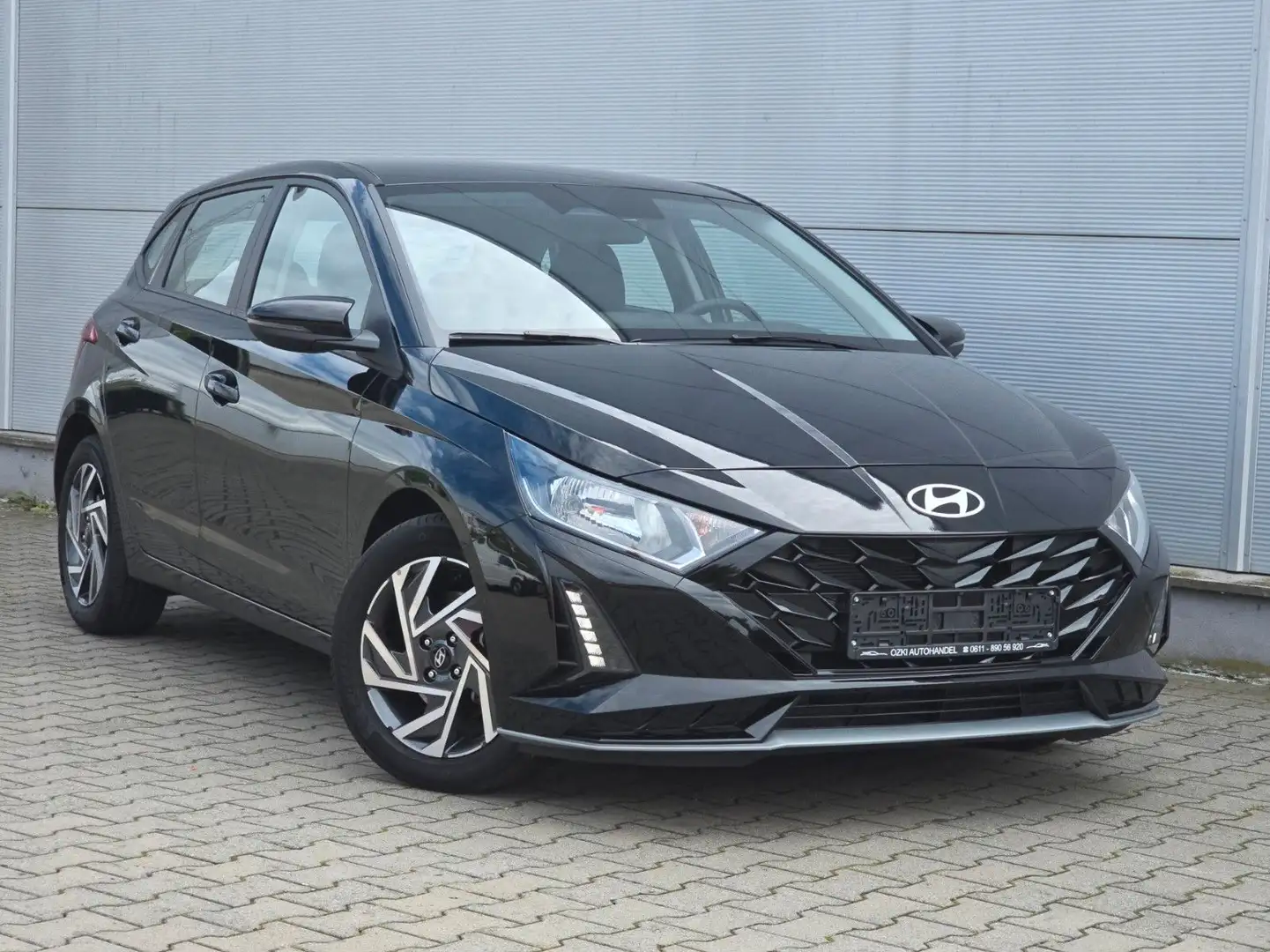 Hyundai i20 (Digital Tacho/Kamera) Schwarz - 1