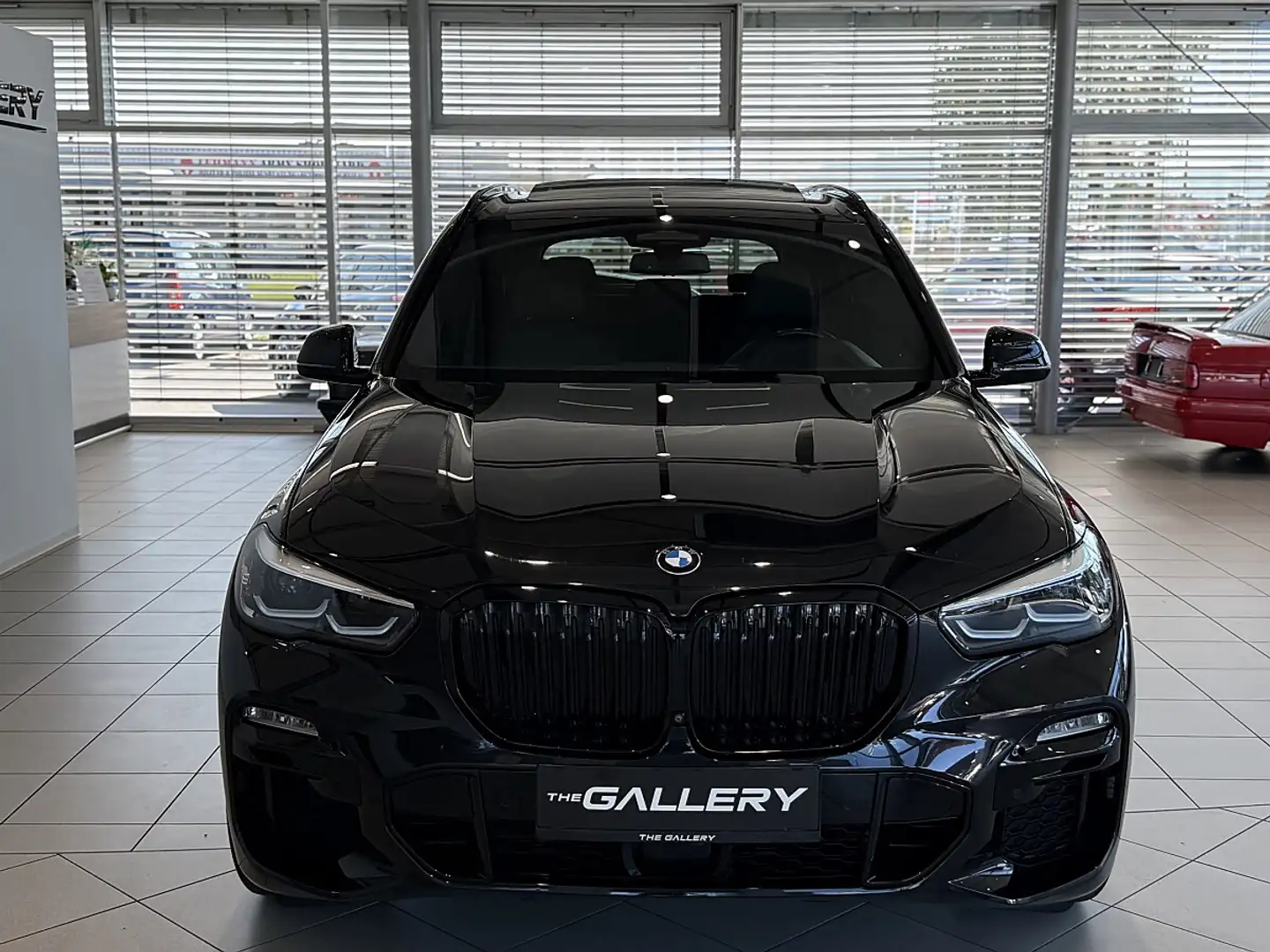BMW X5 xDrive30d Aut.*M-Sport*Panorama*Head-Up*360°*AHK Schwarz - 2