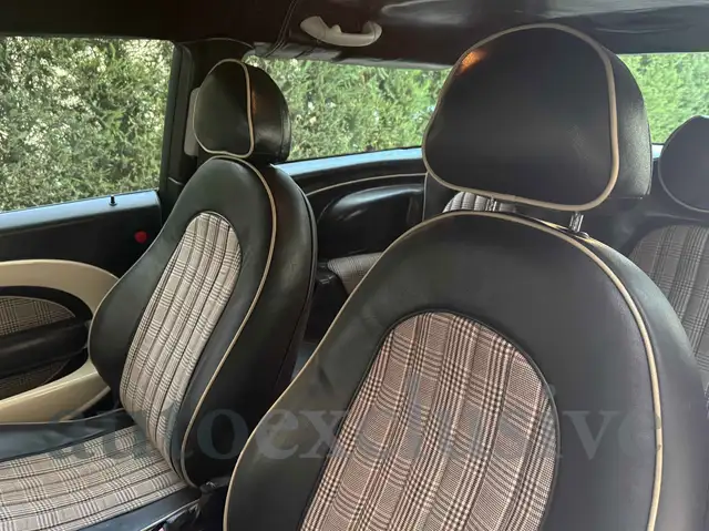 Mini Cooper Cooper view 7