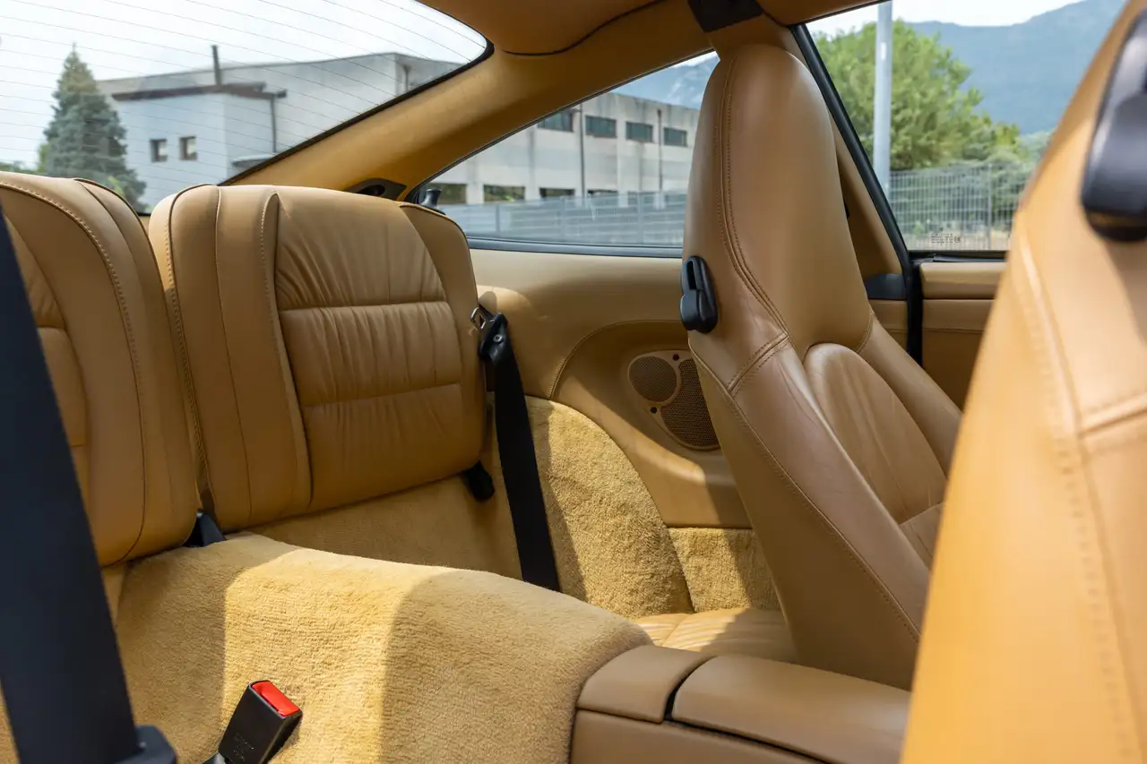 Porsche 911 IV Carrera 996 Coupe Coupe 3.4 Carrera 4, foto 11