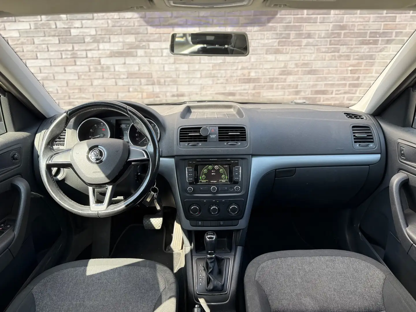 Skoda Yeti 1.2 TSI Greentech Automaat|Navigatie|Trekhaak|Deal Groen - 2