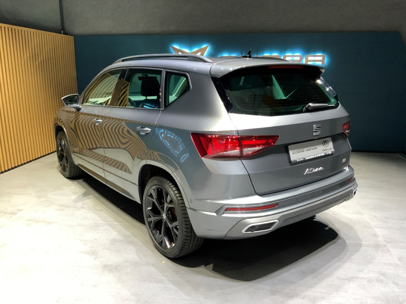 SEAT Ateca FR 1,5 TSI DSG AHK+LED+ FullLink — photo 6