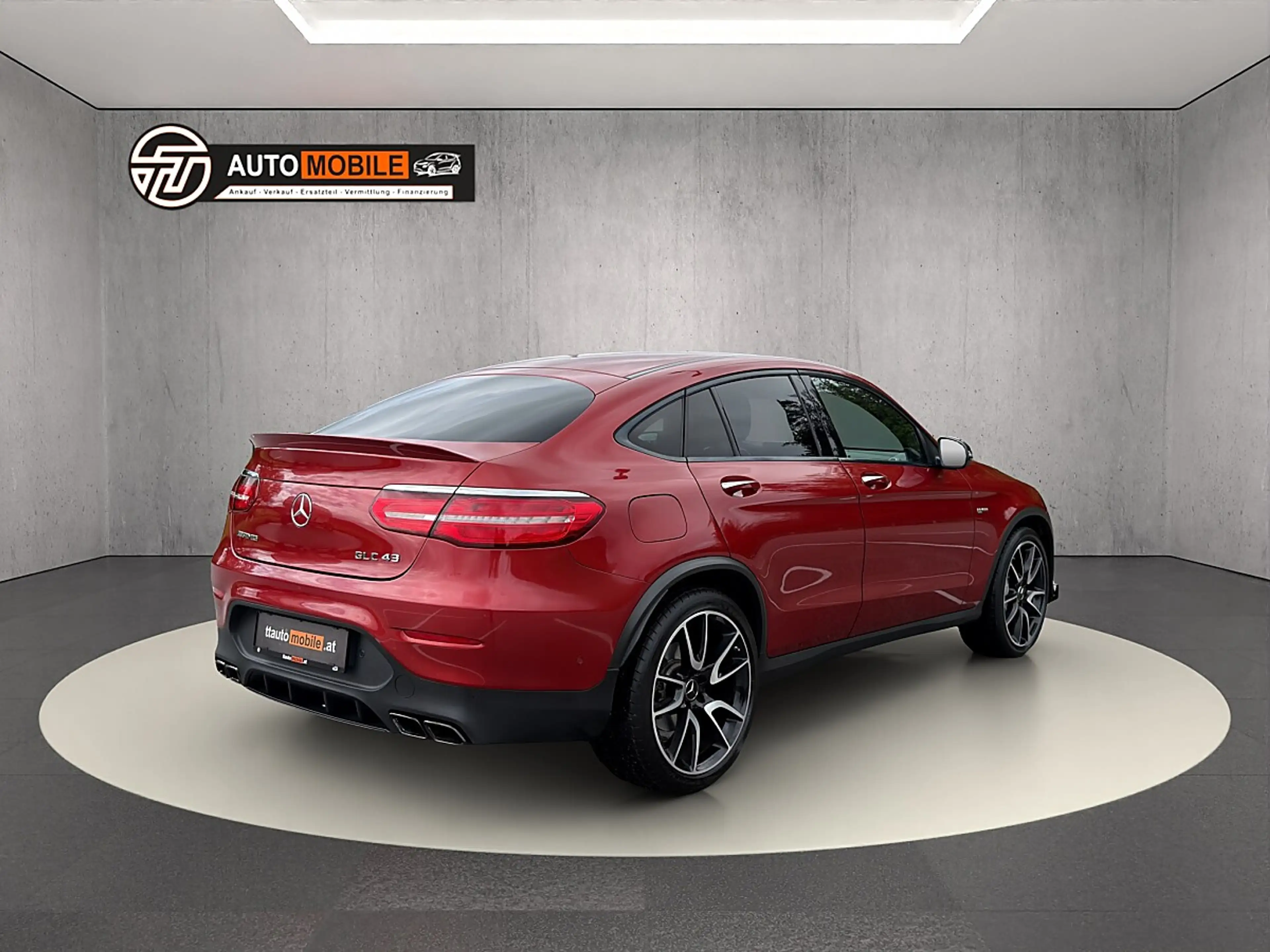 Mercedes-Benz GLC 43 AMG Coupé 4MATIC — photo 9