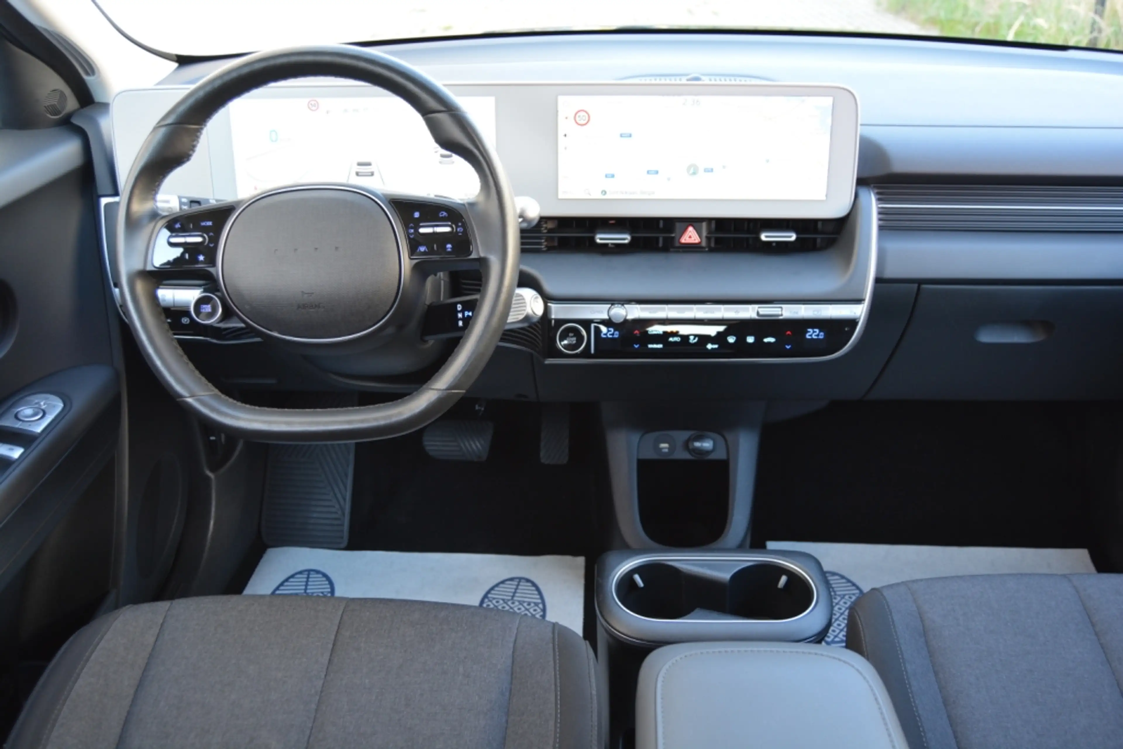 Hyundai IONIQ 5 Core 58KW Navigatie, Adaptive cruise, Apple Carplay, 2023 — photo 3