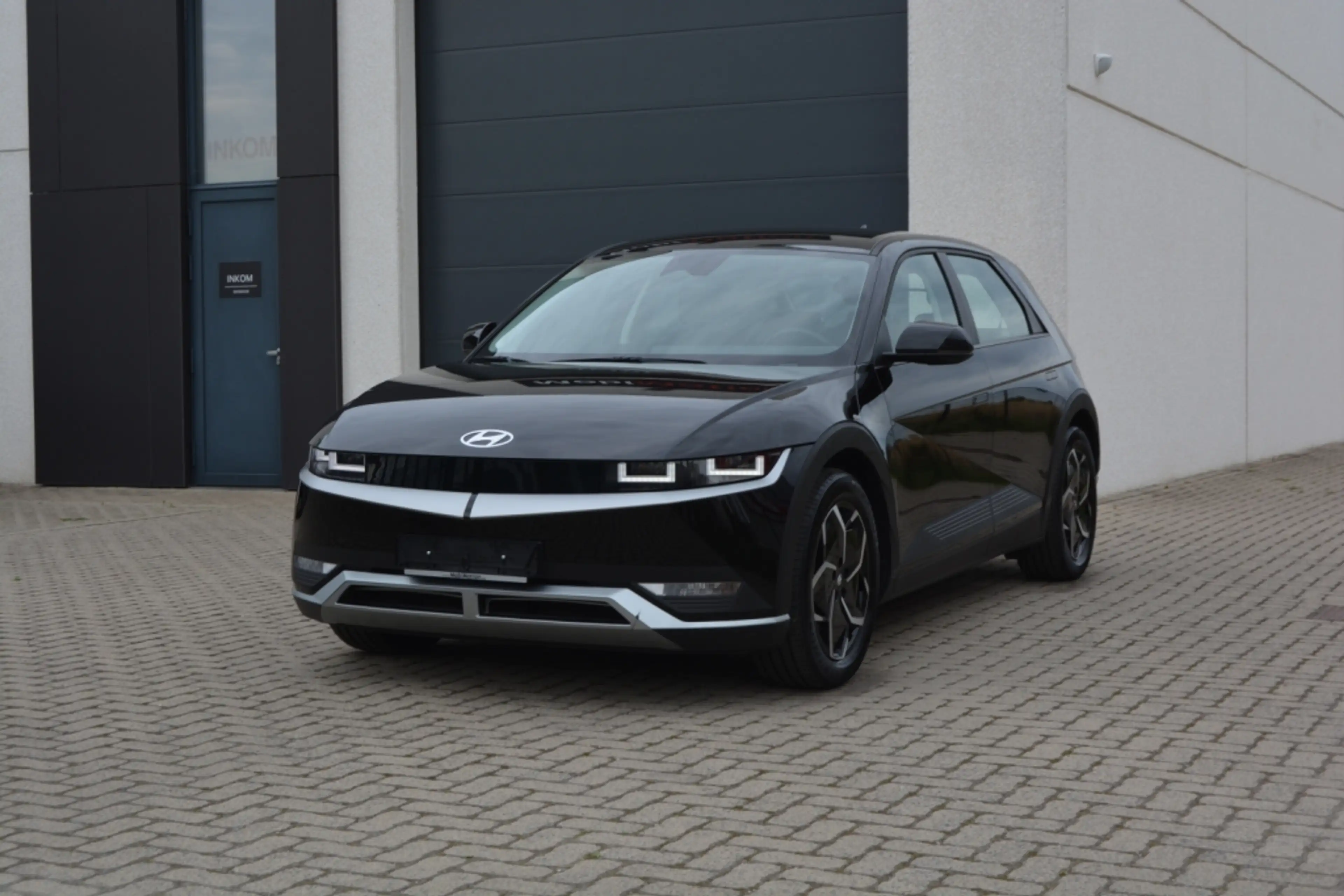 Hyundai IONIQ 5 Core 58KW Navigatie, Adaptive cruise, Apple Carplay, 2023