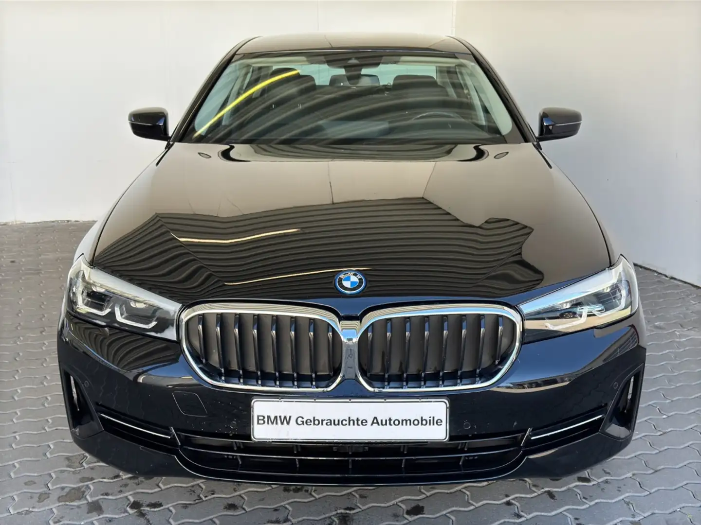 BMW 520 e Lim. LiveCock.Sportsz.PDC.SHZ.DuLa.Klimaaut Nero - 1
