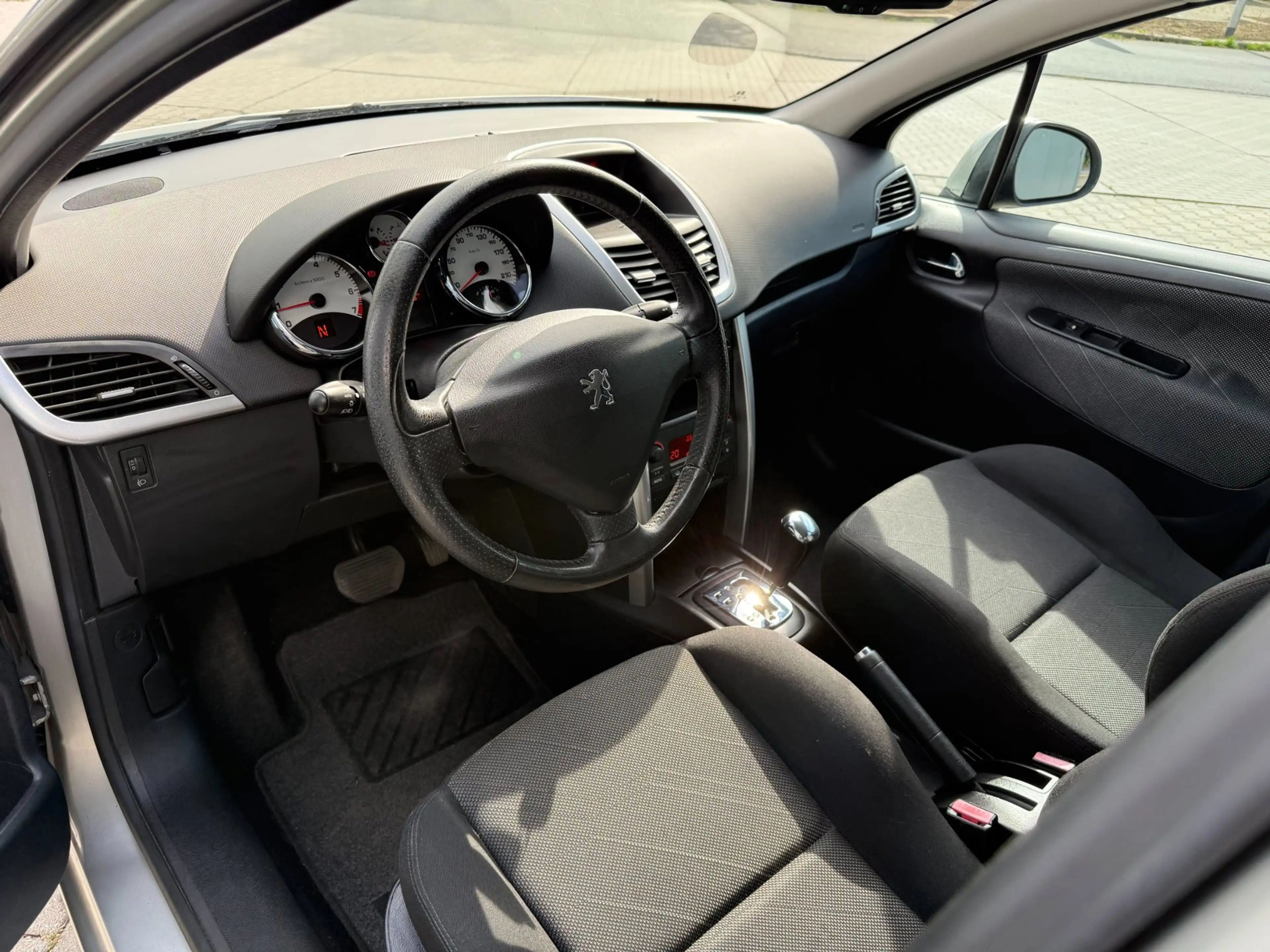 Peugeot 207 1.6 VTi XS Pack Automaat Clima NAP APK — photo 12