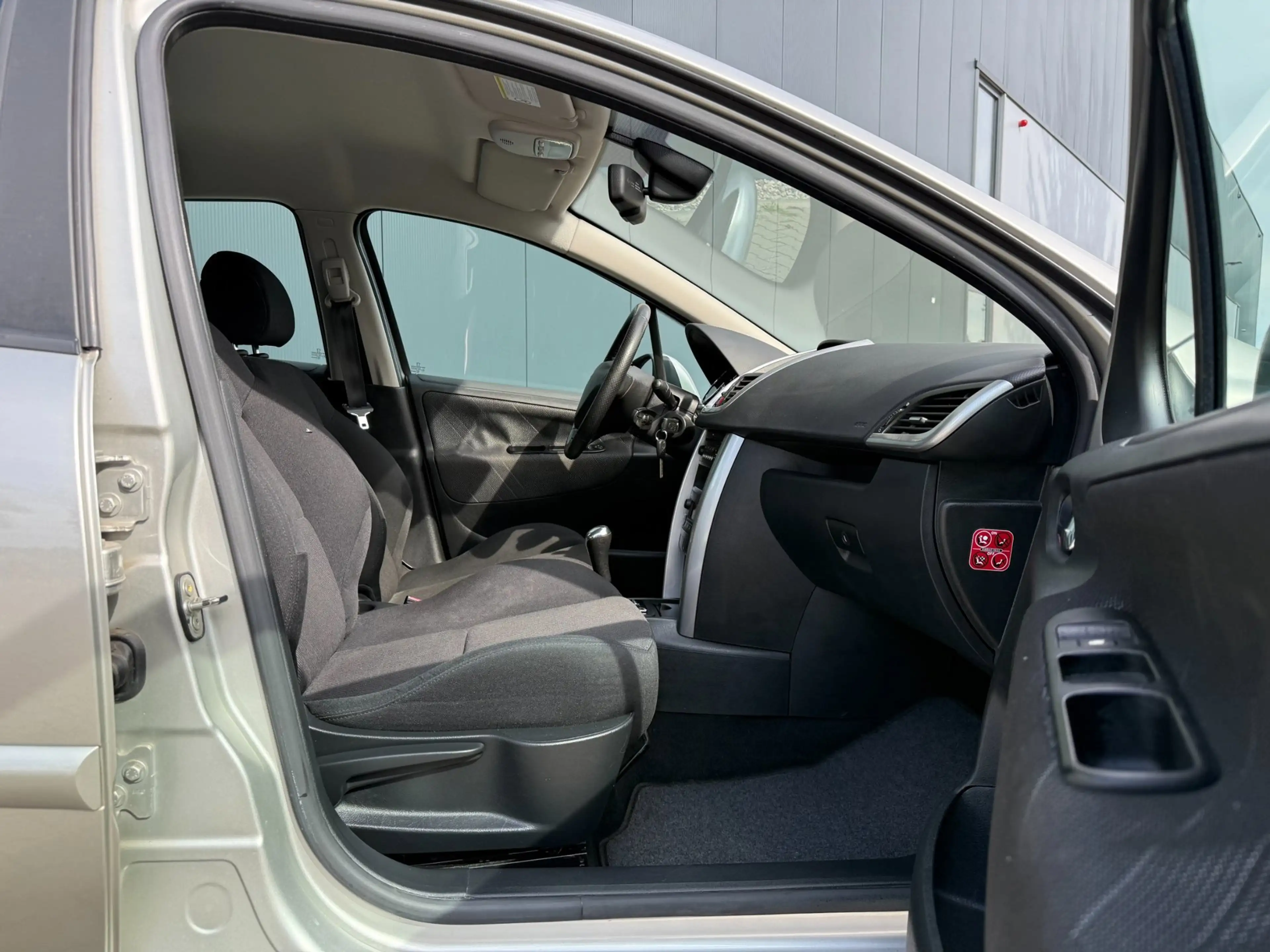 Peugeot 207 1.6 VTi XS Pack Automaat Clima NAP APK — photo 14
