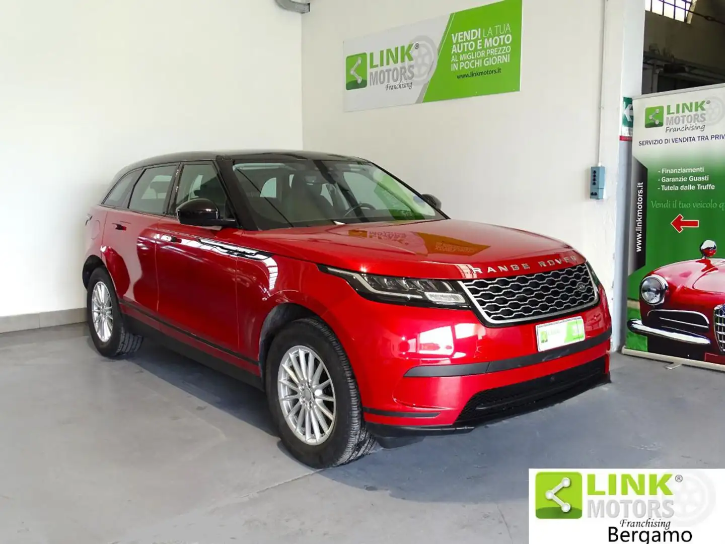 Land Rover Range Rover Velar 2.0 TD4 180 CV R-Dynamic HSE Rosso - 1