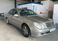 Mercedes-Benz E 220 CDI Automatik Grau - thumbnail 2