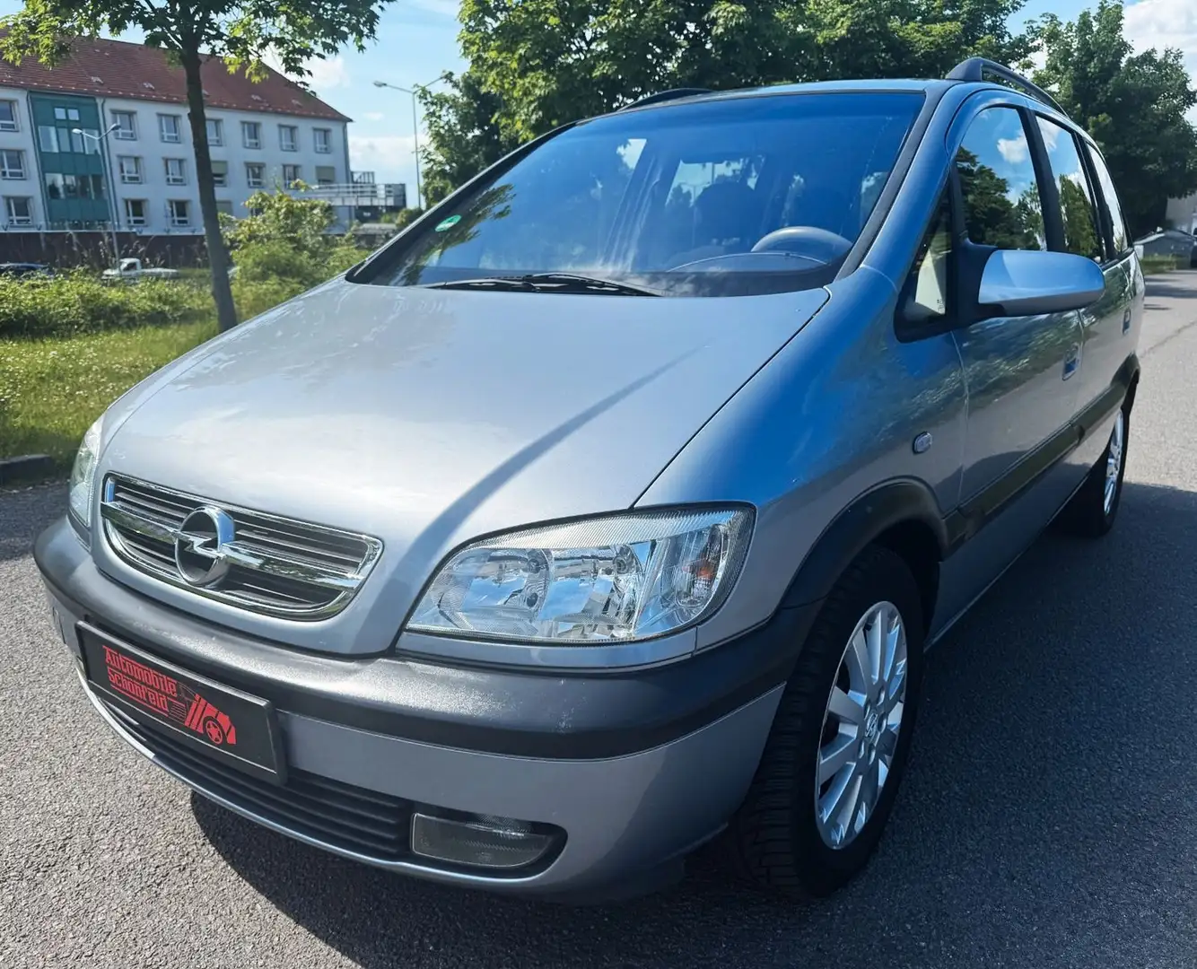 Opel Zafira 1.6 16V +7 Sitzer+ Gri - 1